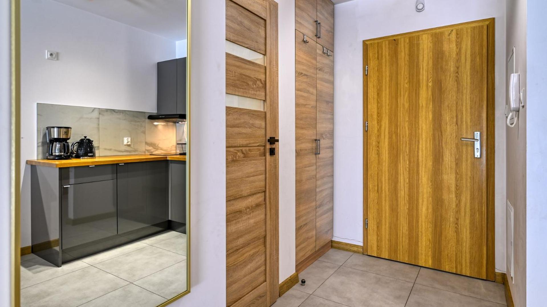 Apartamenty Kilinskiego 17 - Centrum, Przy Wyciagu, Blisko Szlakow ชกลาร์สกา ปอเรมบา ภายนอก รูปภาพ